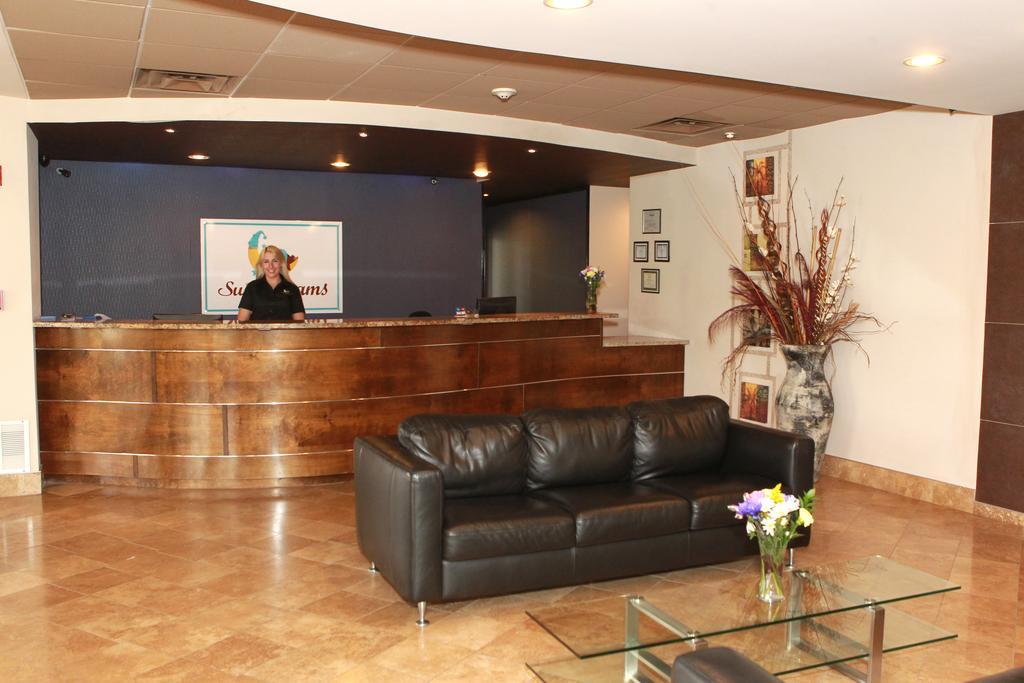 Suite Dreams Hotel Mattoon Exterior photo