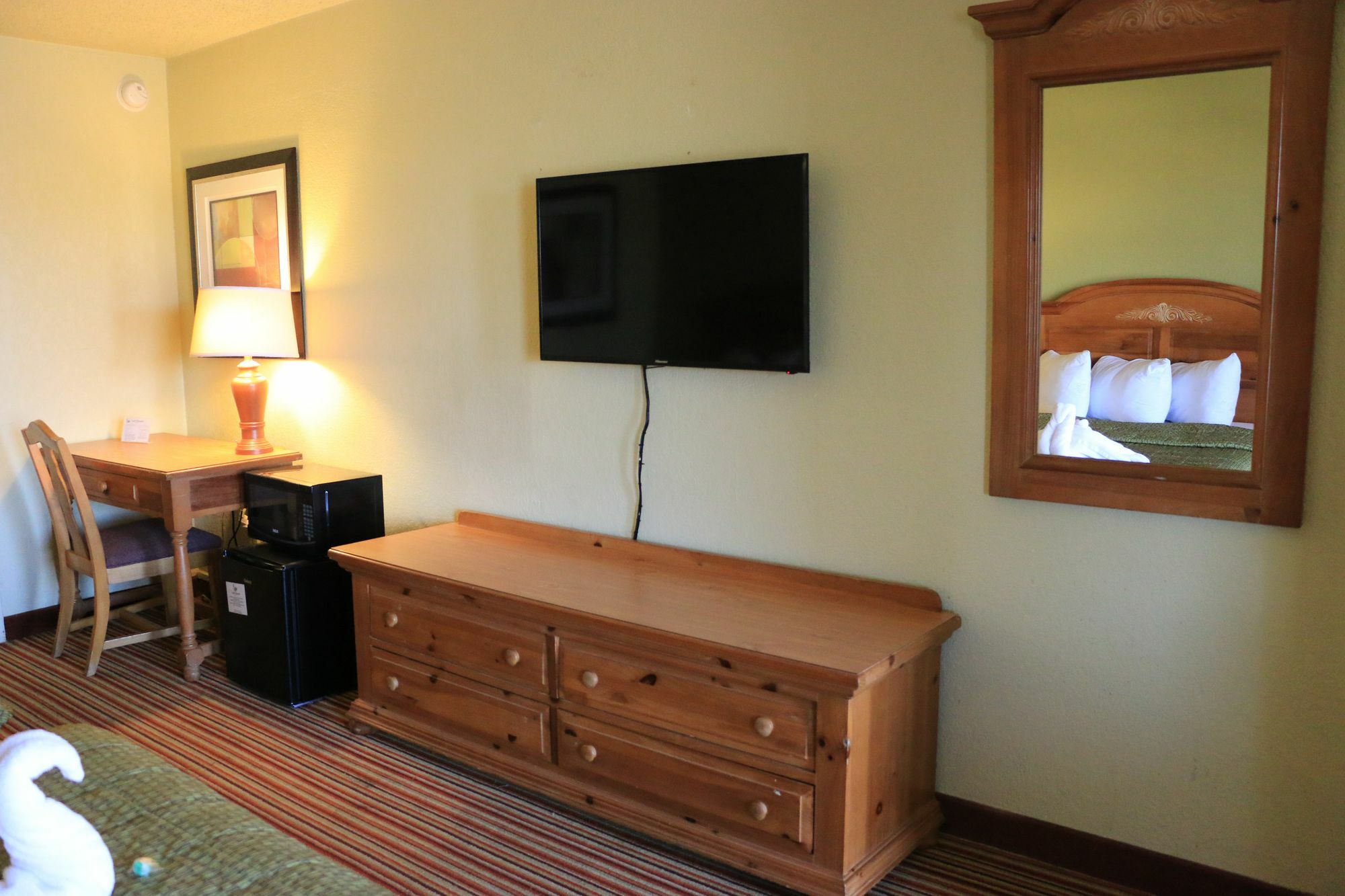 Suite Dreams Hotel Mattoon Exterior photo